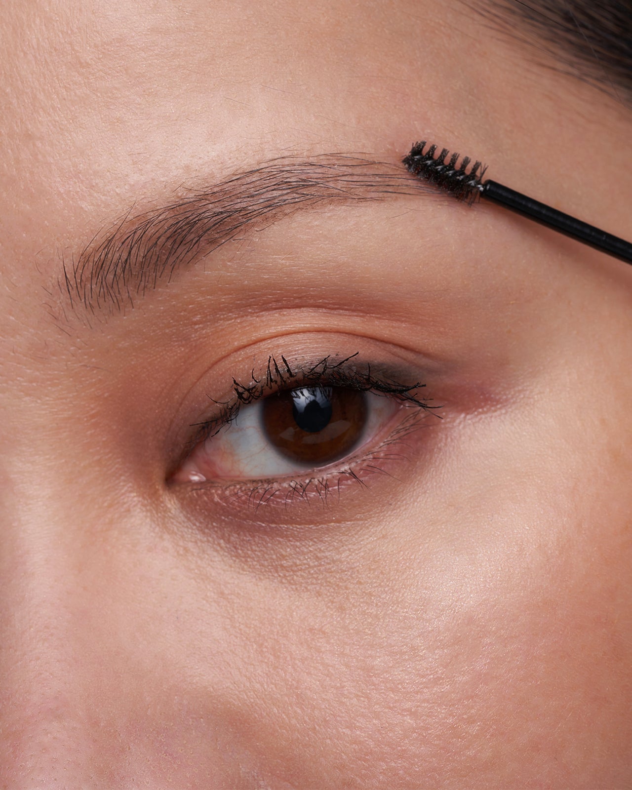 flexibrow-clear-brow-gel-michelle-phan-model-1