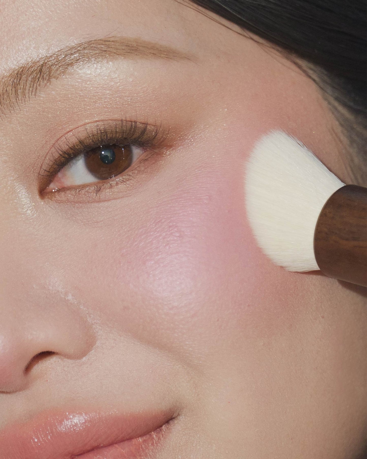Komorebi Face + Cheek Brush